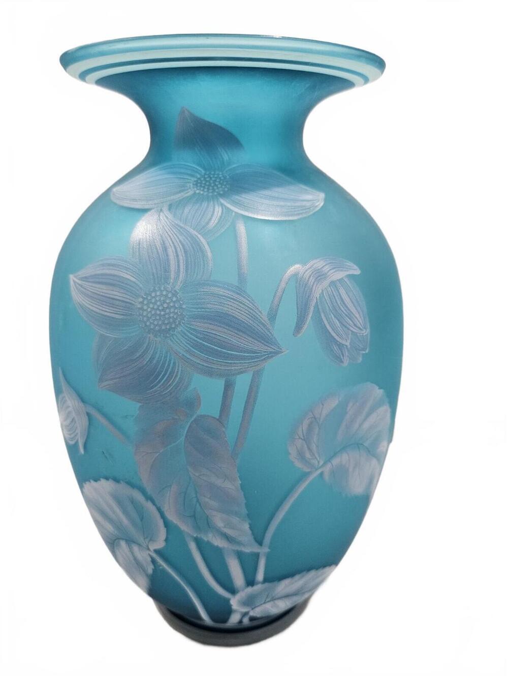 Avon Fenton English Azure Crystal Vase Cincinnati Art Museum Blue Satin Glass
